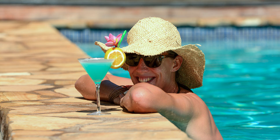 https://www.zanzibarretreat.com/wp-content/uploads/2015/05/Slideshow_ZR-5.jpg