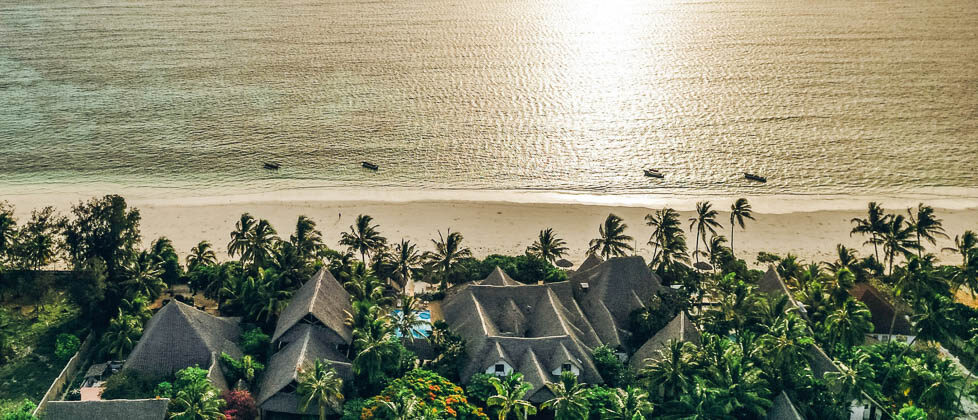 https://www.zanzibarretreat.com/wp-content/uploads/2024/03/Zanzibarretreat_Slide-9.jpg